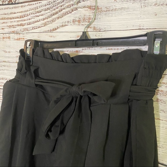 NWT High Waist Dress Pants w/ Bow Details - Picture 3 of 9